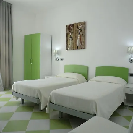 Bed & Breakfast Mediterraneo Mare E Sole Marina di Palma