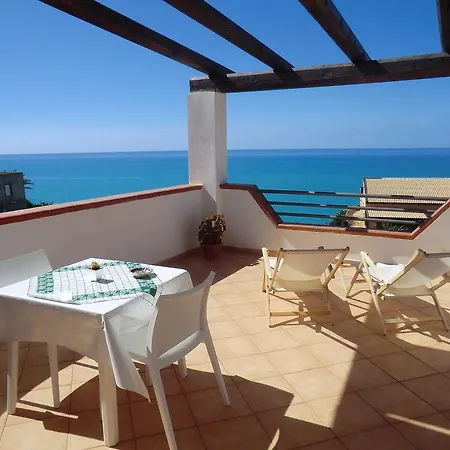 Bed & Breakfast Mediterraneo Mare E Sole 3*