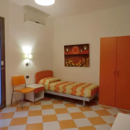 Mediterraneo Mare E Sole Bed and breakfast