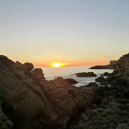 Bed & Breakfast Mediterraneo Mare E Sole