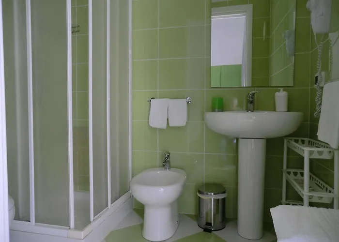 Mediterraneo Mare E Sole Couette-café Marina di Palma